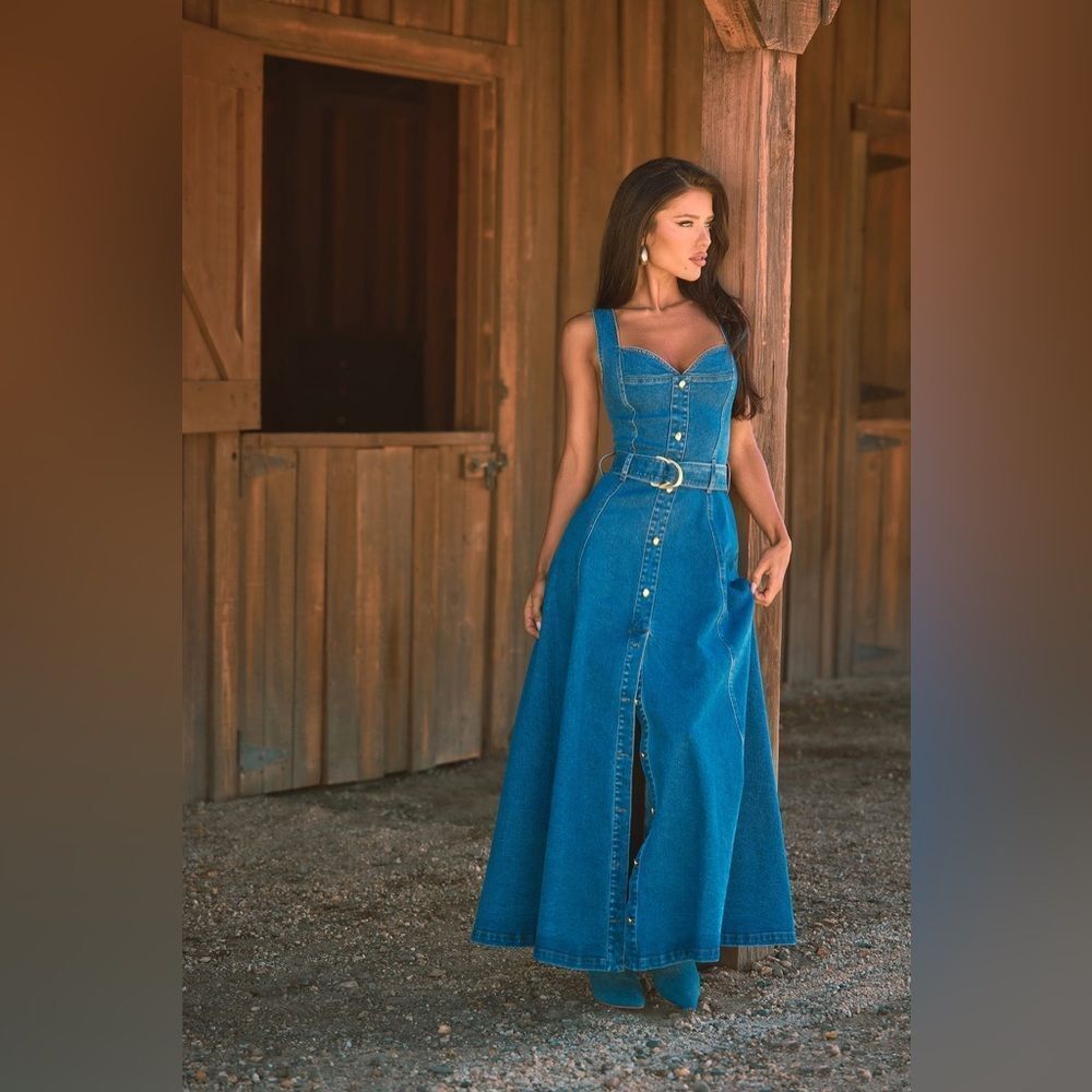 NWT FashionNova Luxe Gabrielle Denim Maxi Dress - Medium Wash - Picture 6 of 9